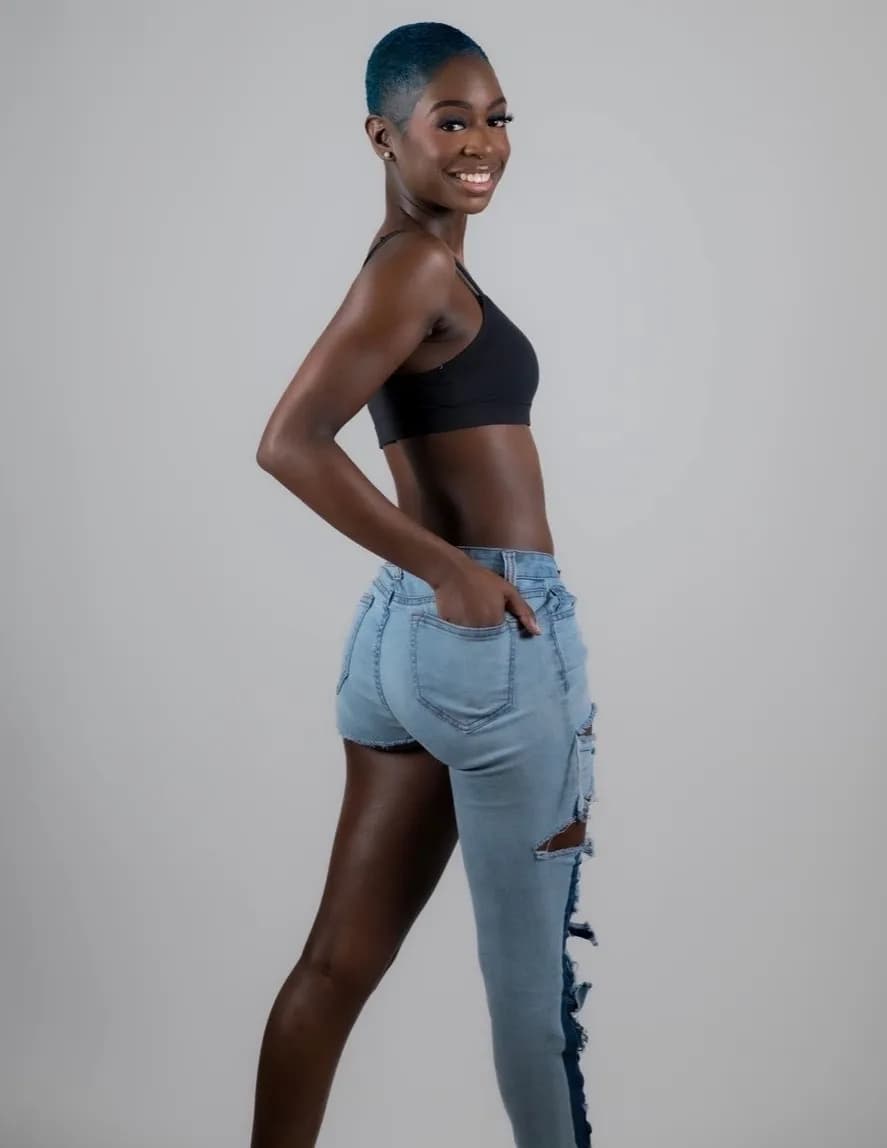 Antoinette Gabrielle image