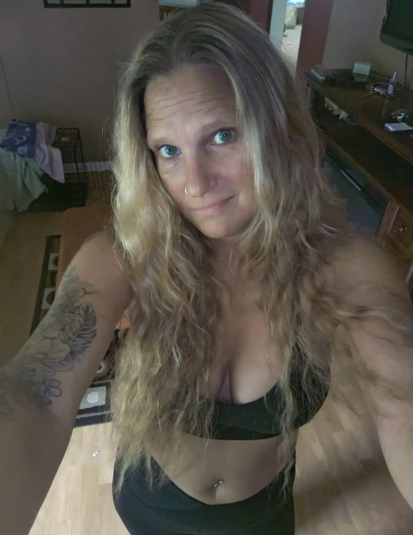 Melanie image