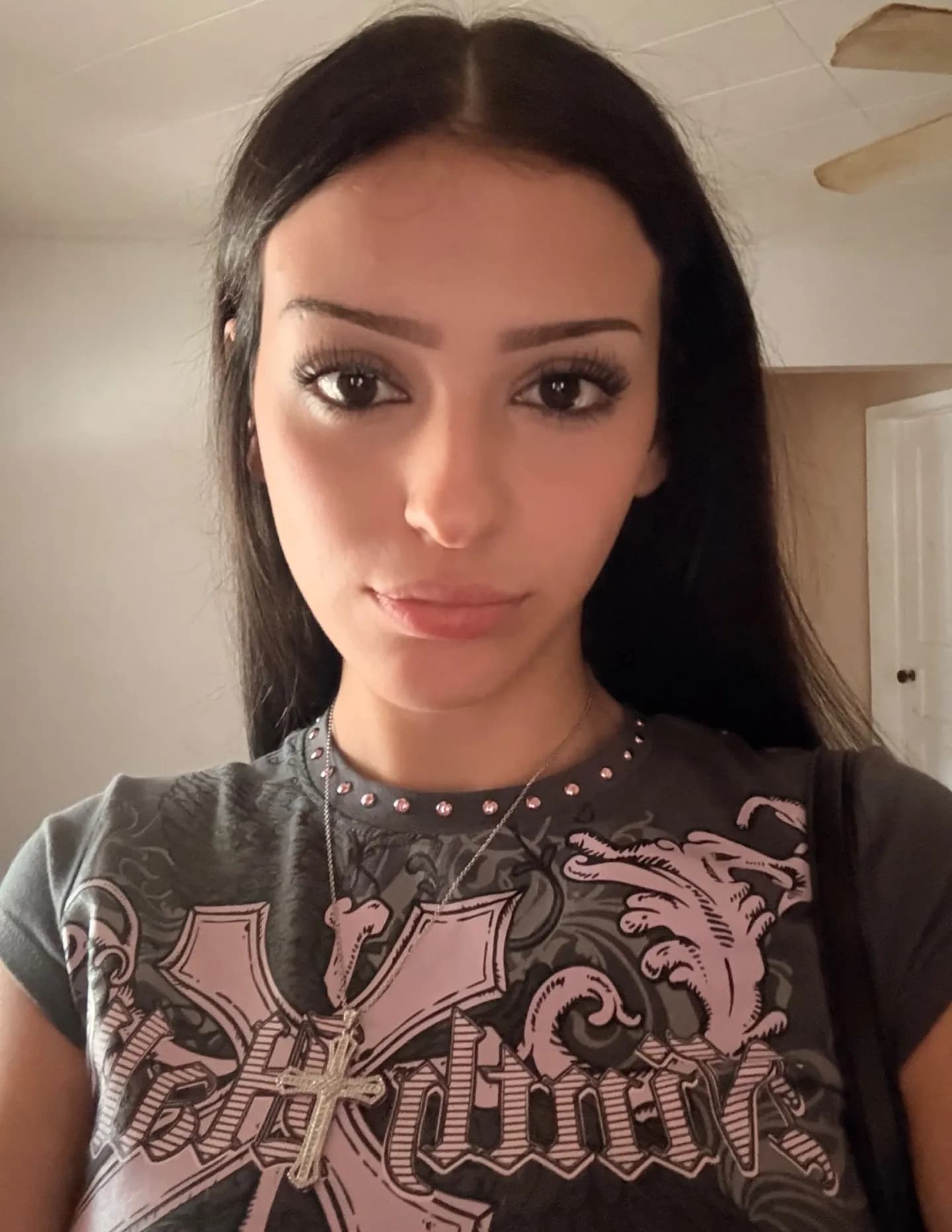 Umwhoisnessa image