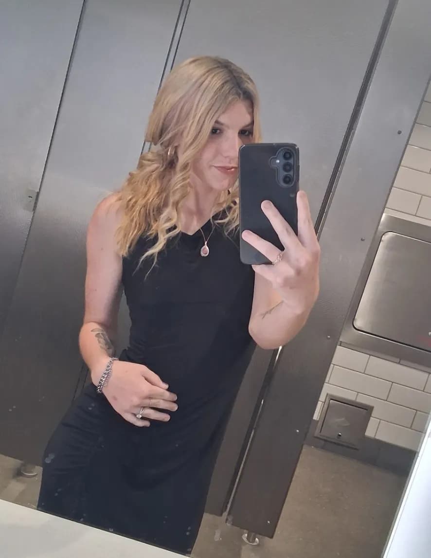 Karen Ann image