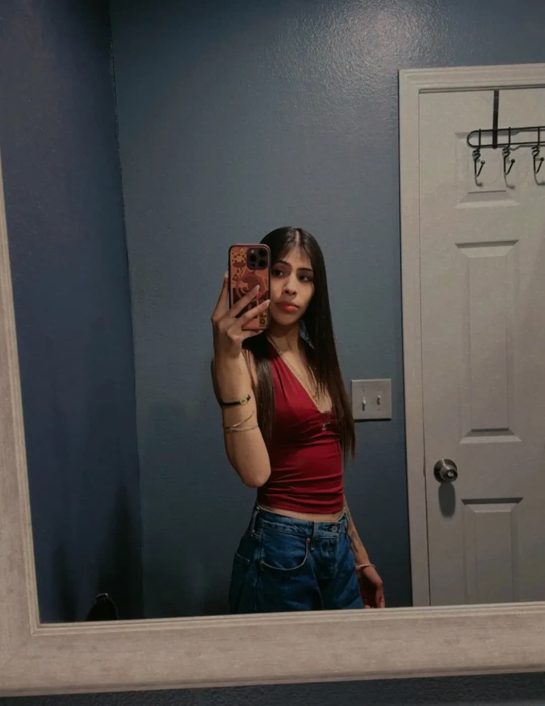 competitor KZeEe