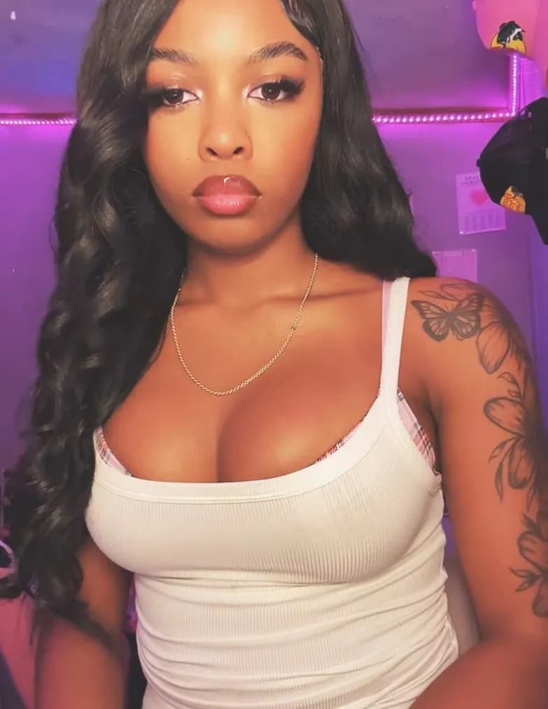 Destinee image