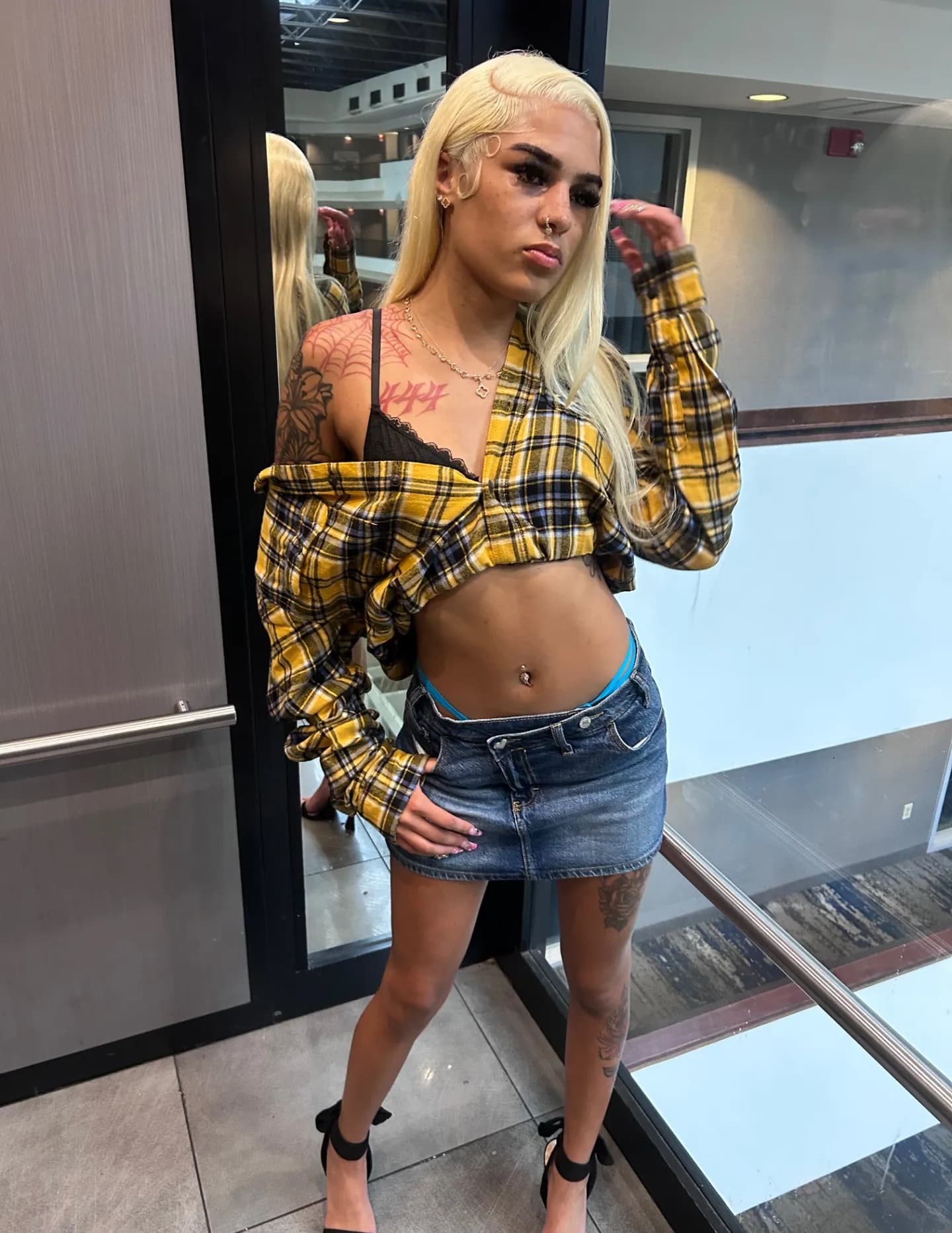 competitor xlyEl