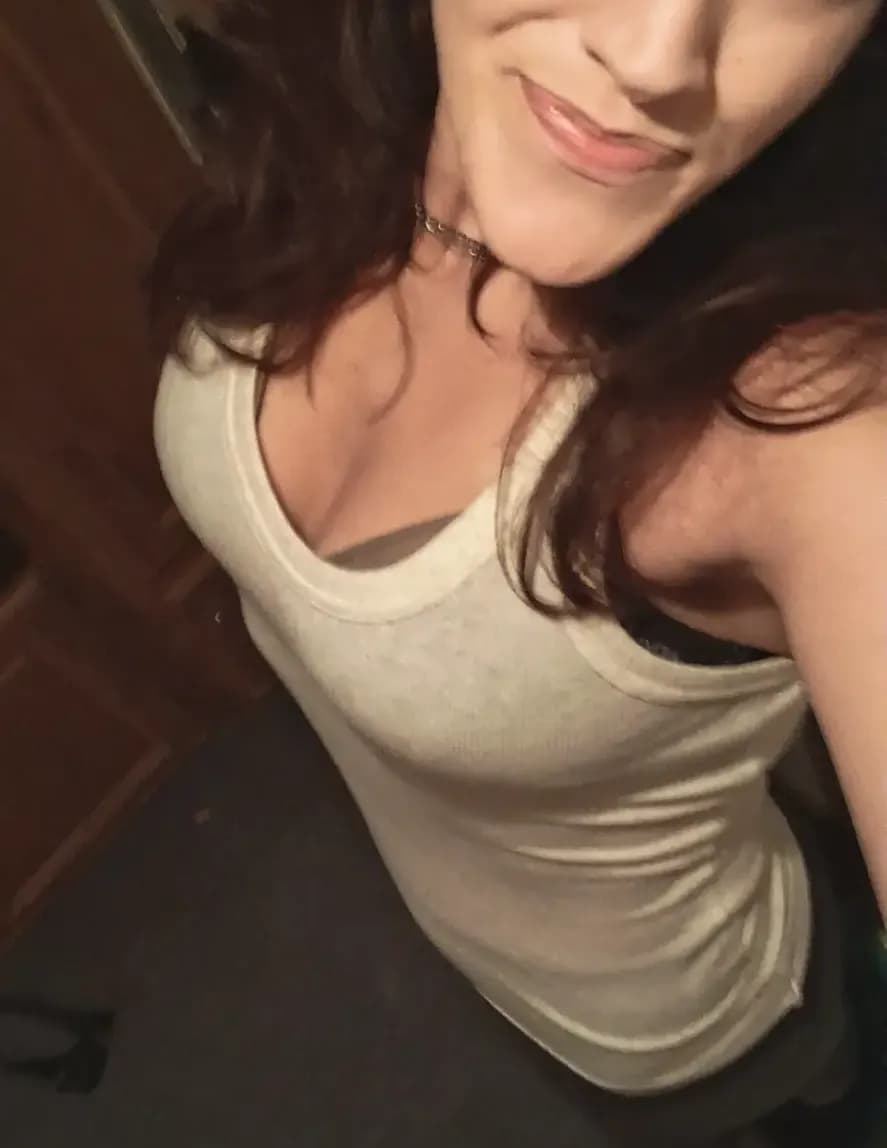 Amber Nichole Johnson image