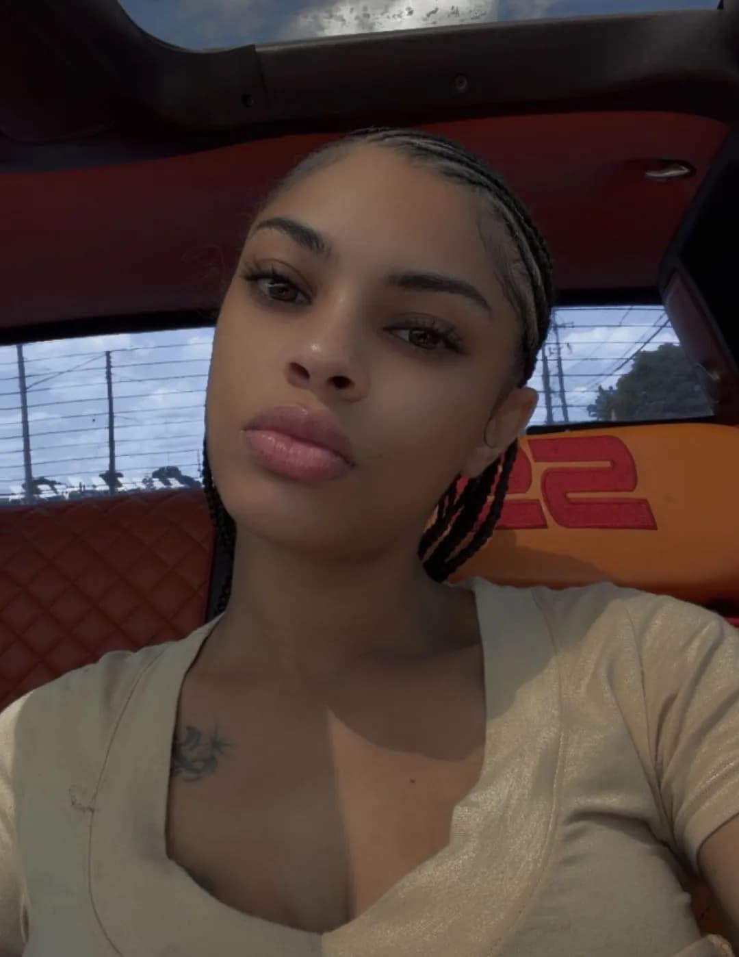 competitor X2WWG