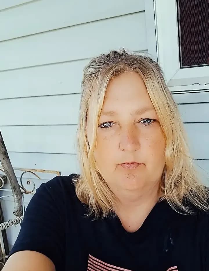 Heidi Ann image