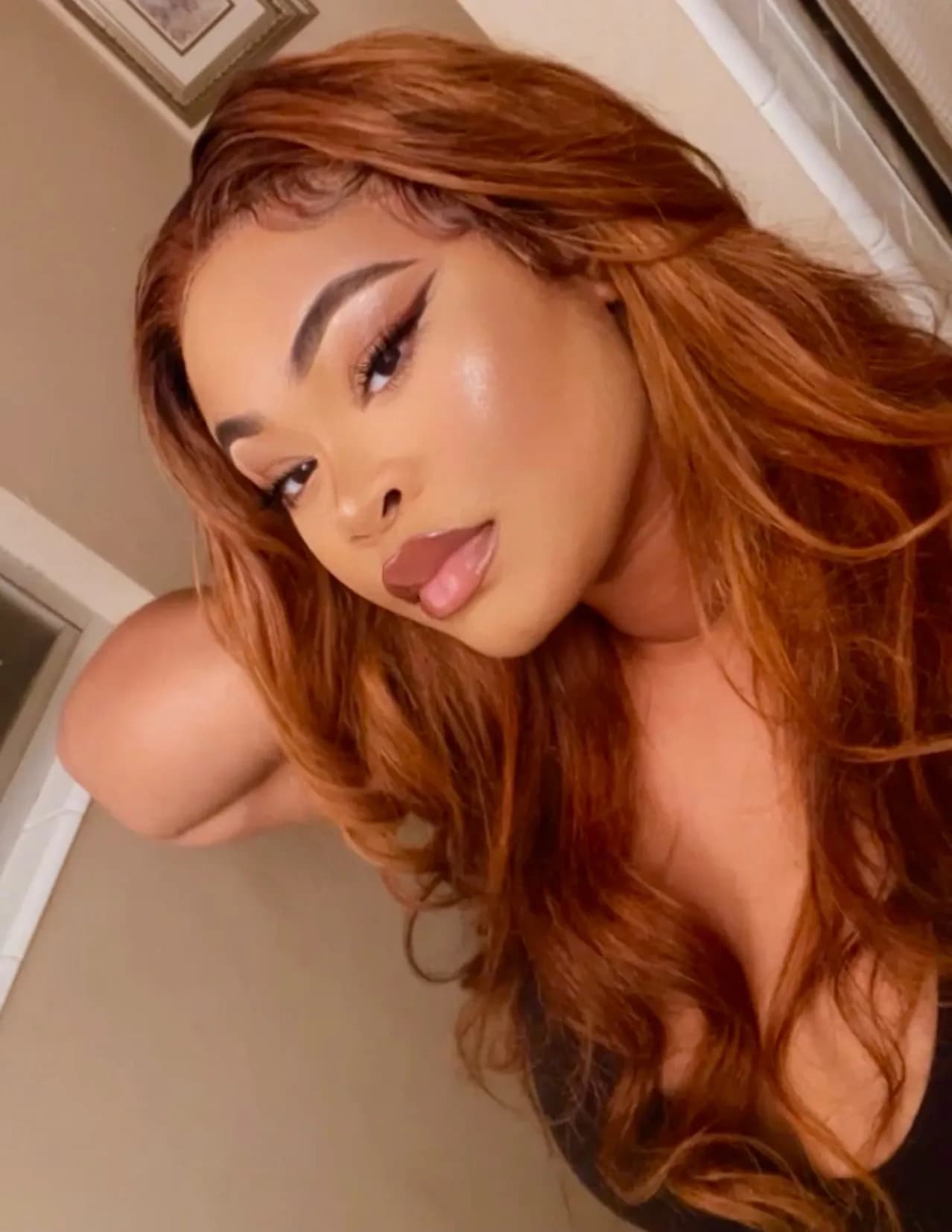 LarissaMonet image