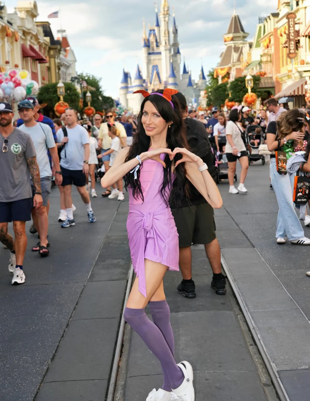 Erin Kat image