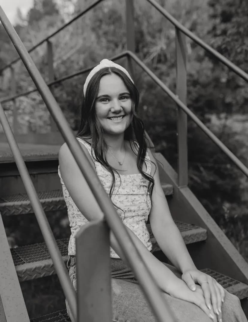 Hailey Karol image