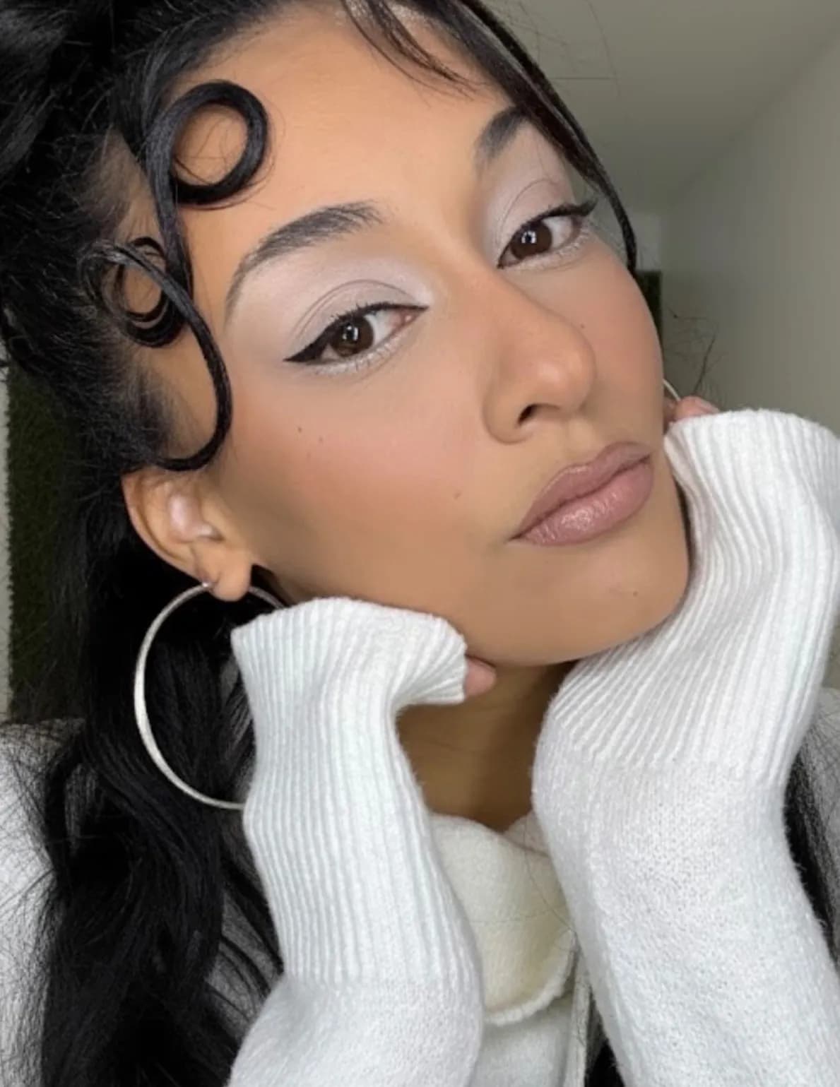 Jazmine Flores image