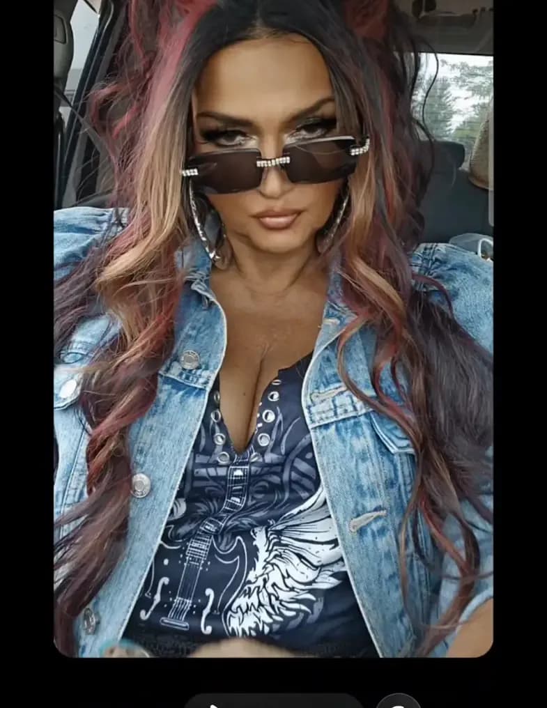 Deidrea Anne image