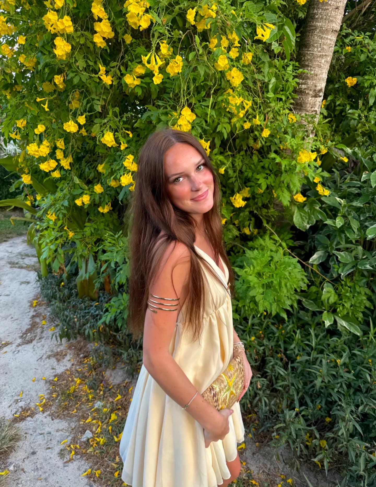 Isabella Fields image