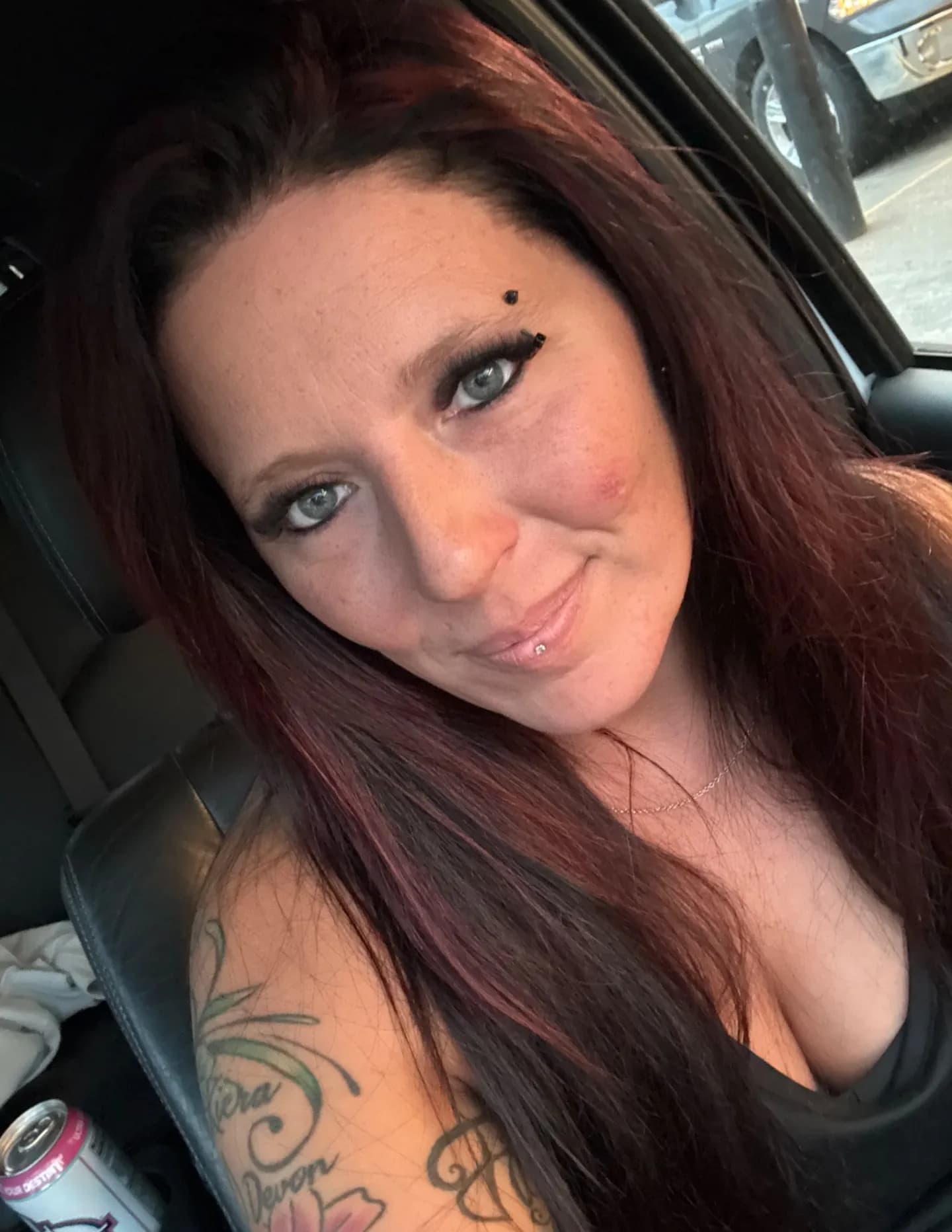 Stephanie Miller image
