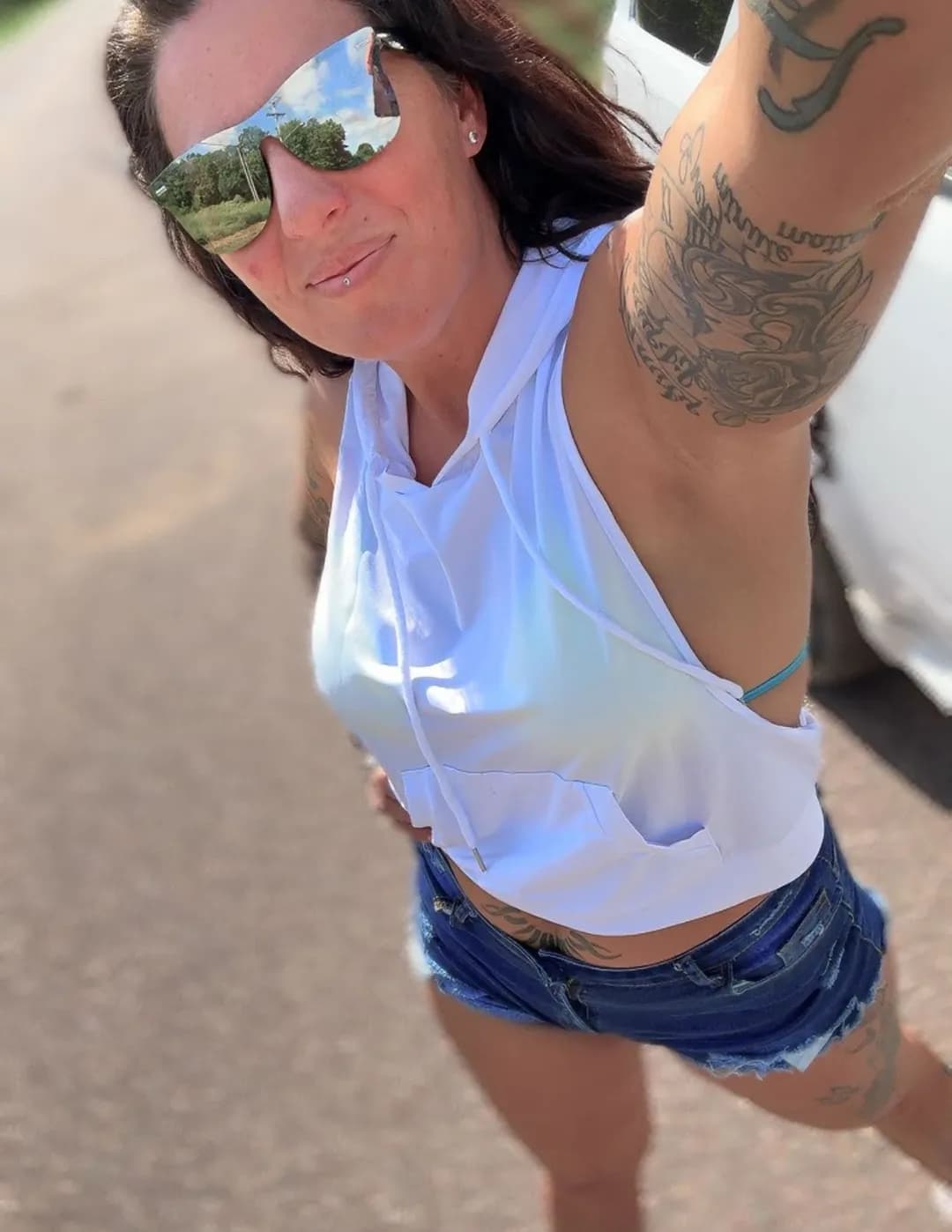 Stephanie Miller image