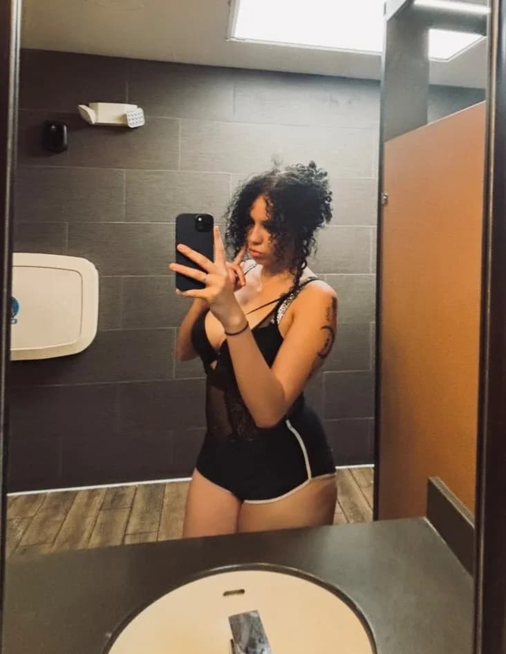 competitor kJpOY