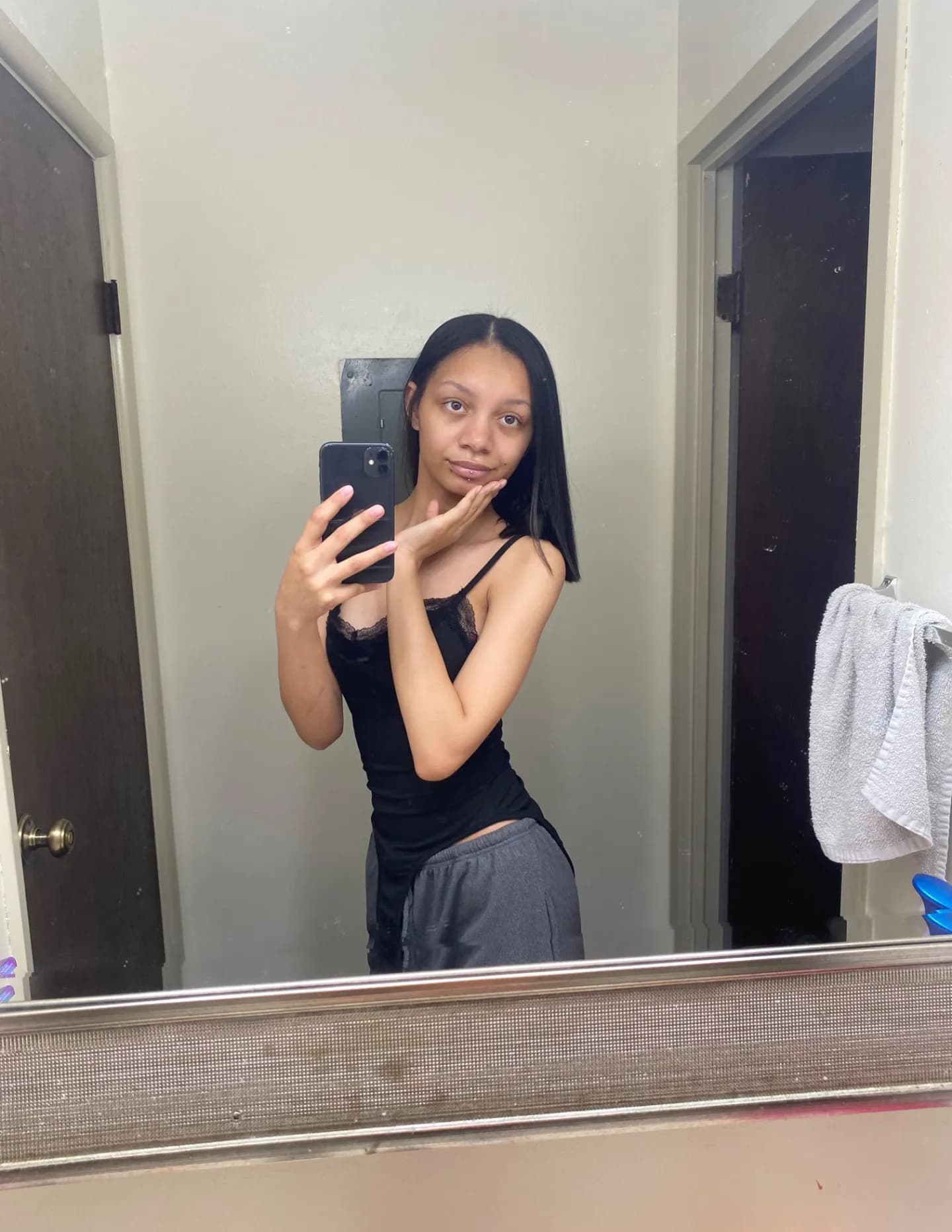 Nivii image