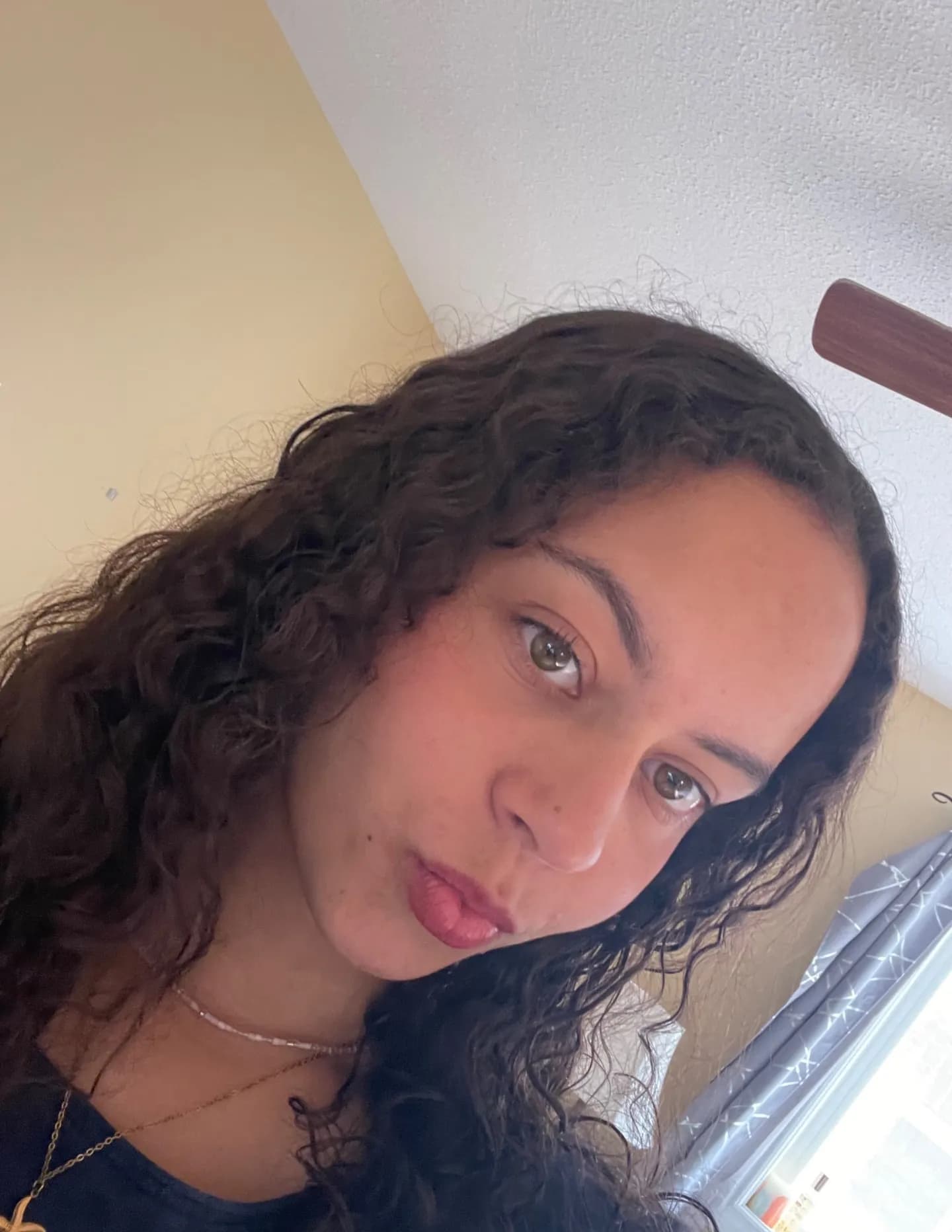 Gabrielle Veira image