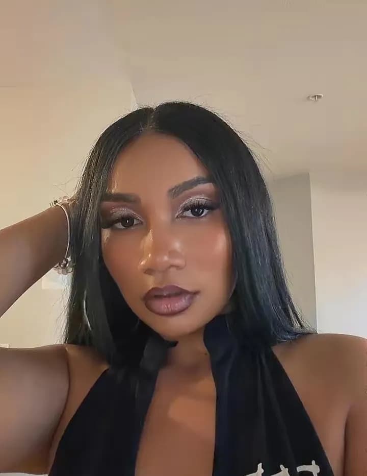 competitor yKKq8