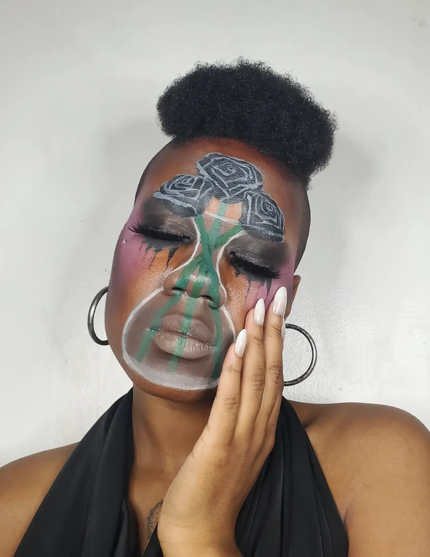 Bris.Creative.Beauty image