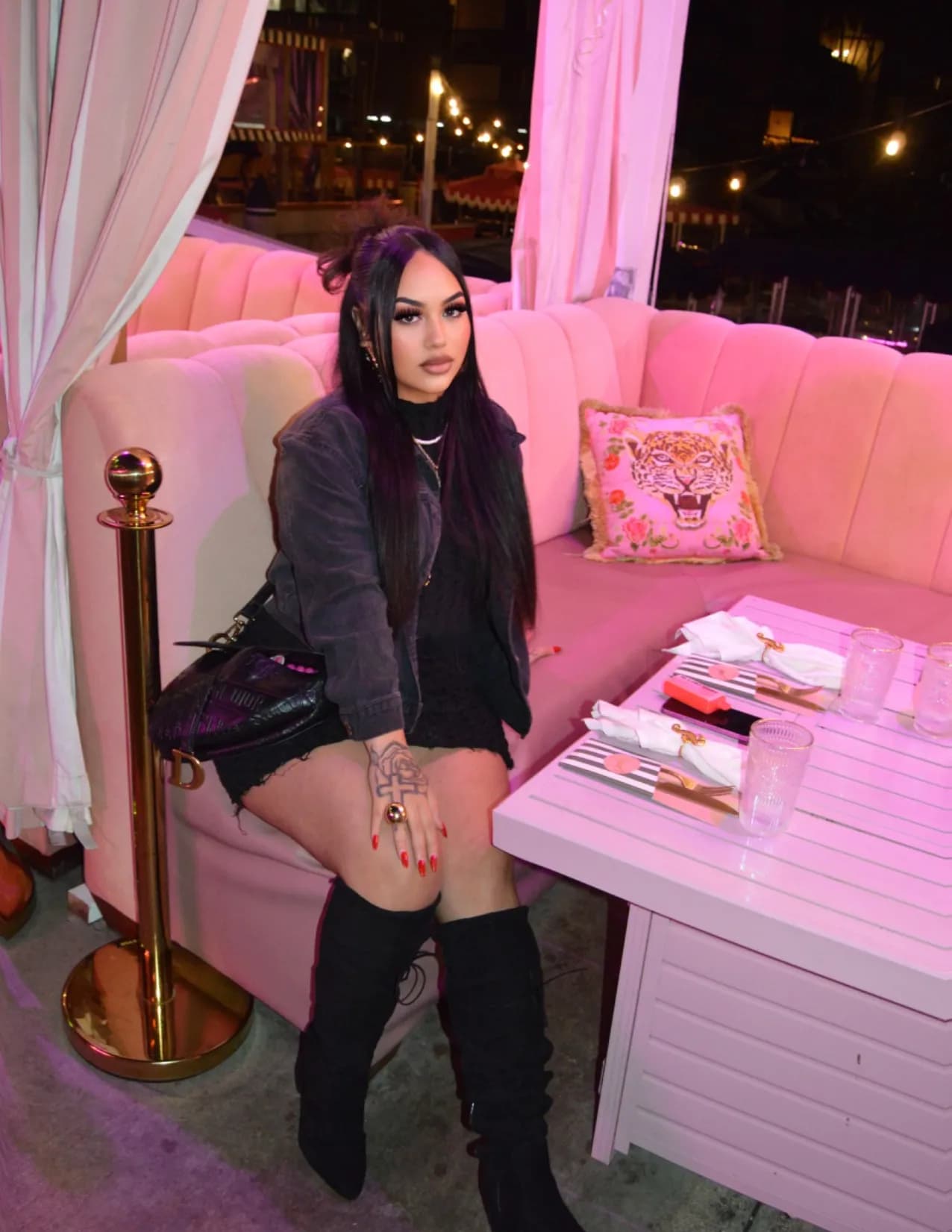 prettyraych image