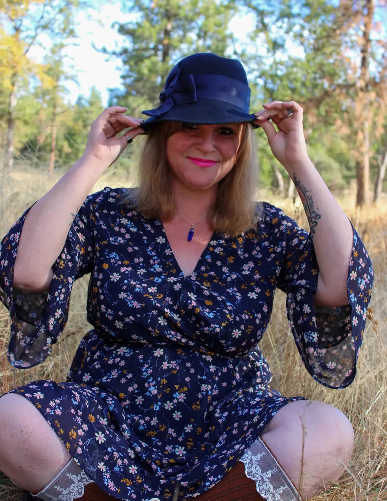 Nicole Renee image