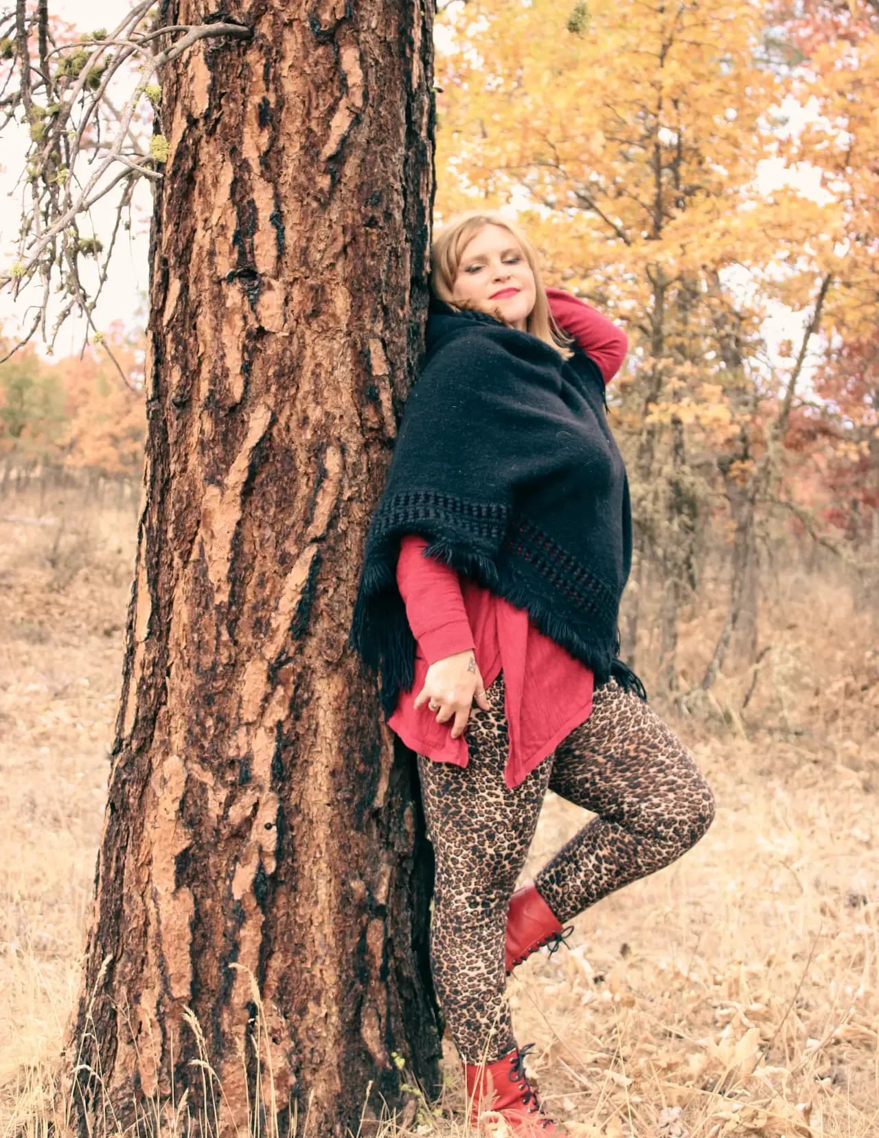 Nicole Renee image