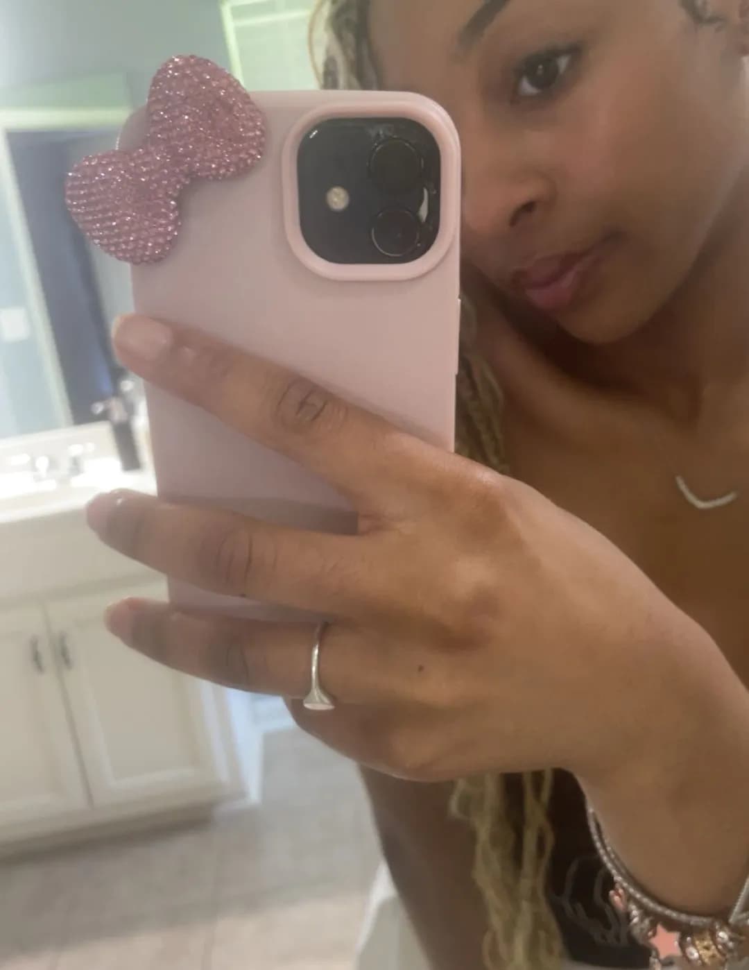 Aniyah image