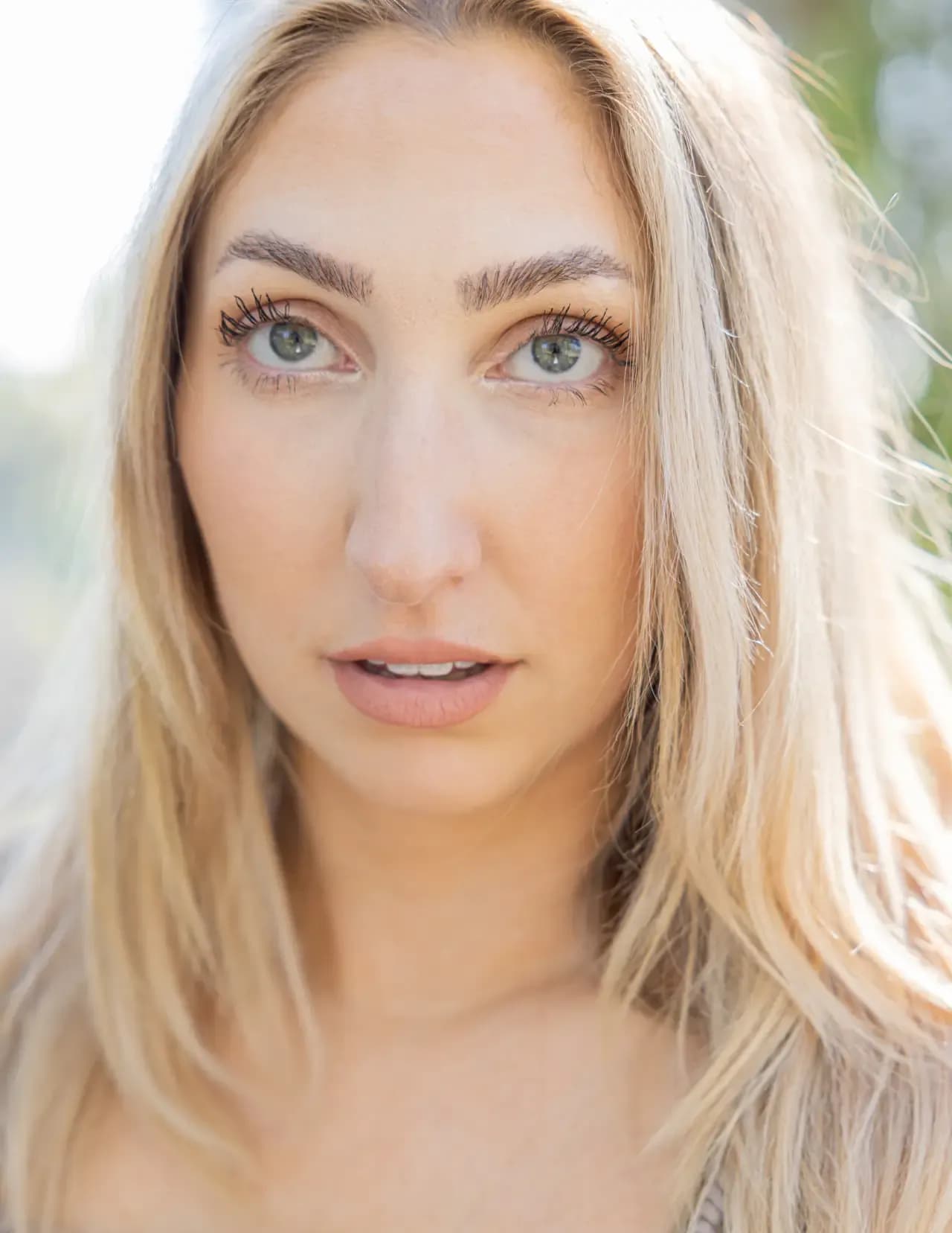 Emily Kuhar image