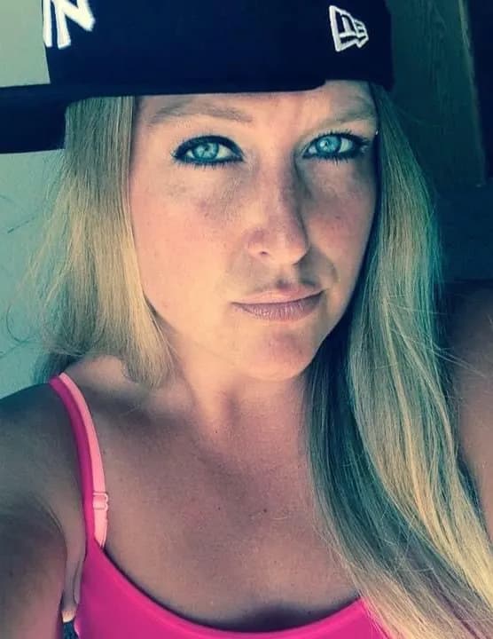 Katie Simpson image