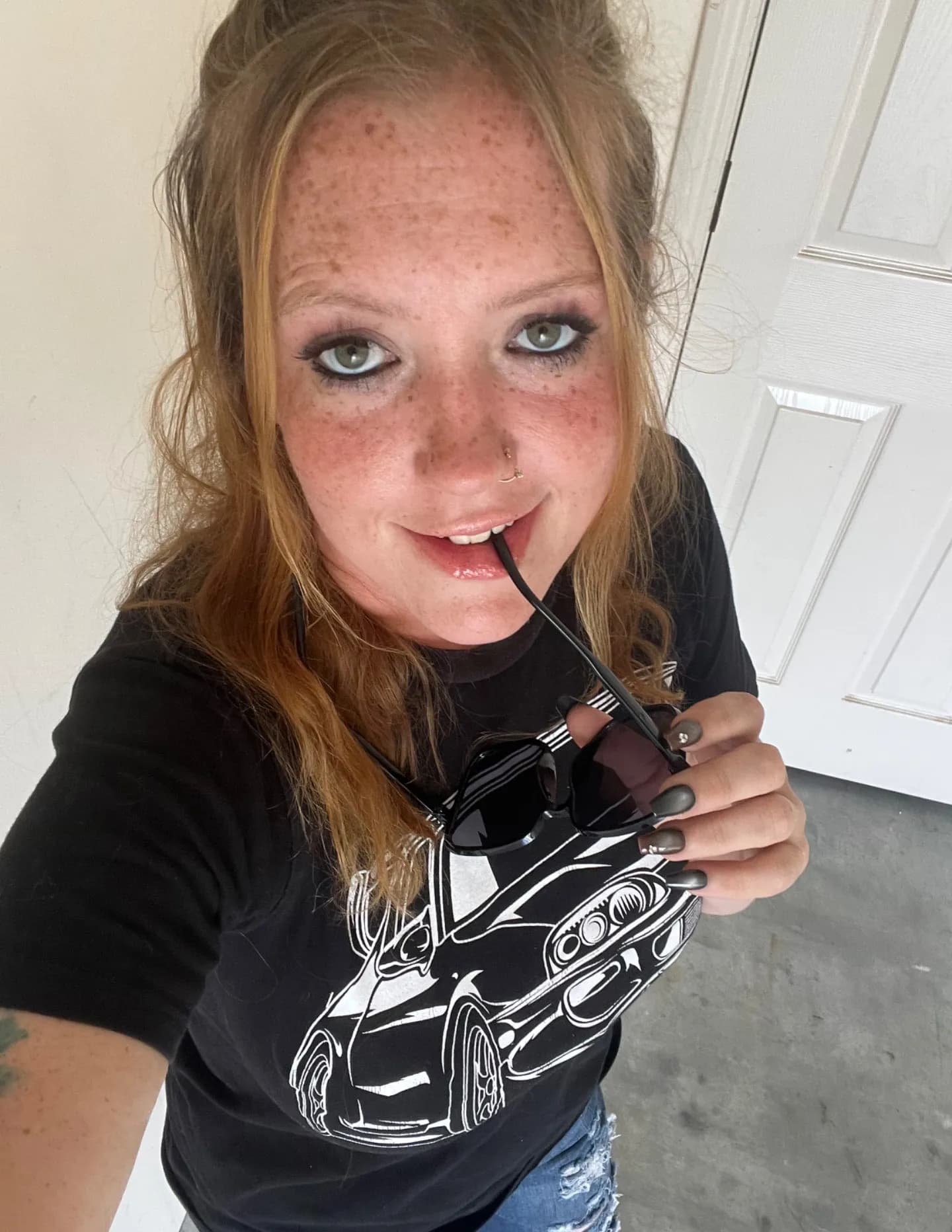 Ashley image