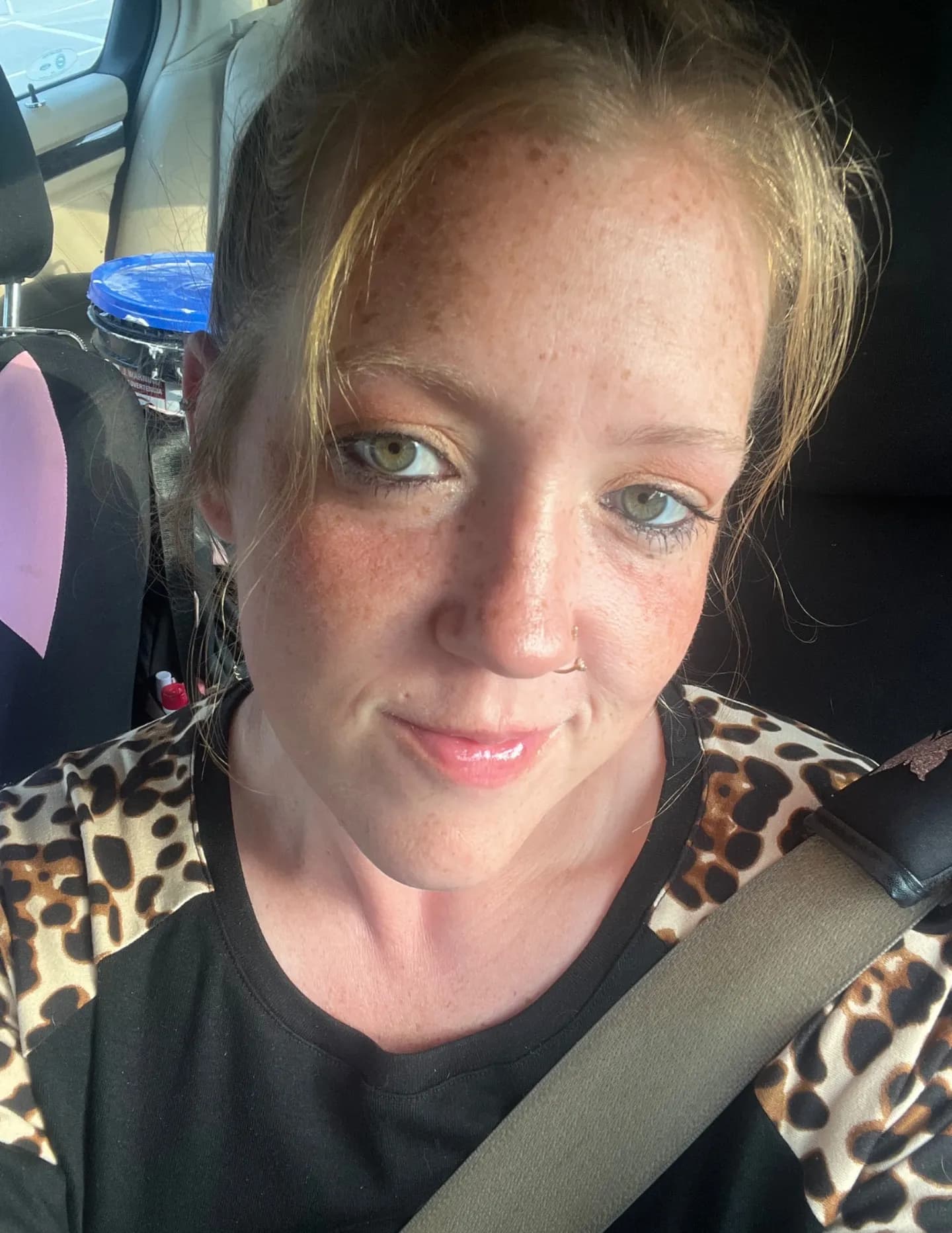 Ashley image
