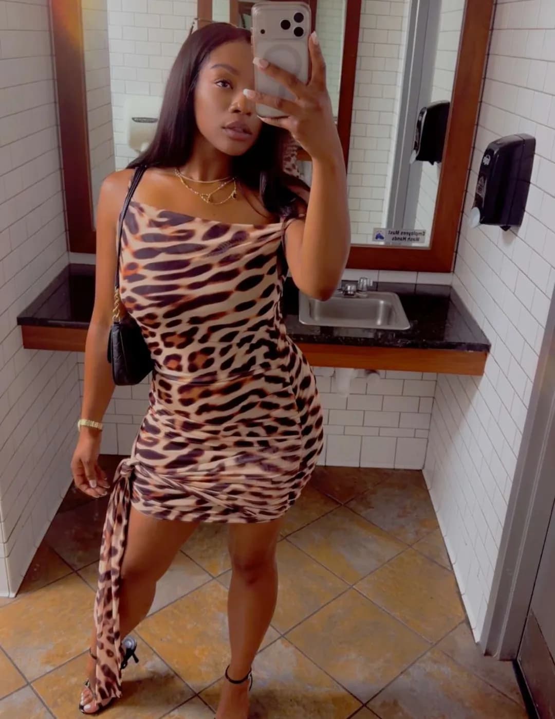 Amani Leigh image