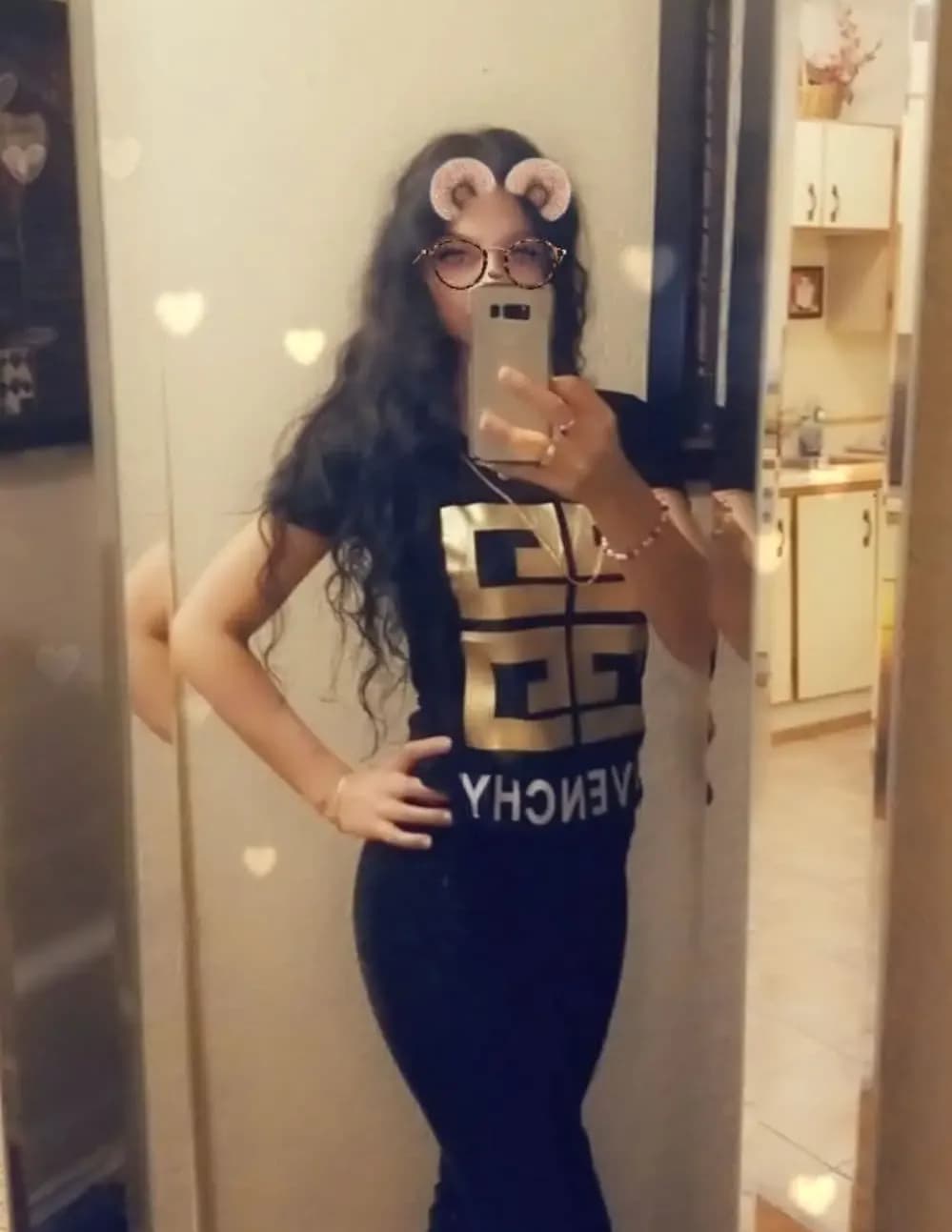 Nicole image