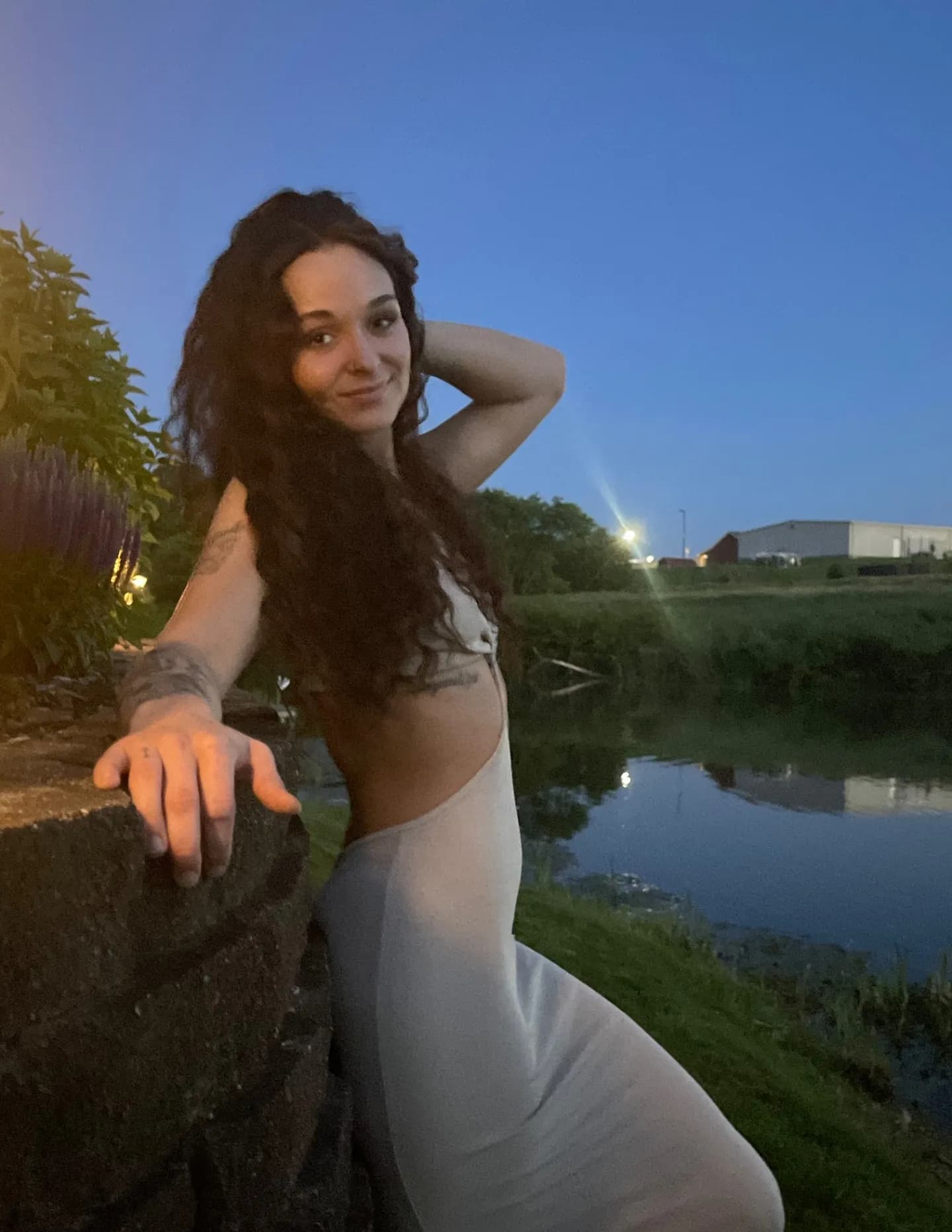 Bella Schill image