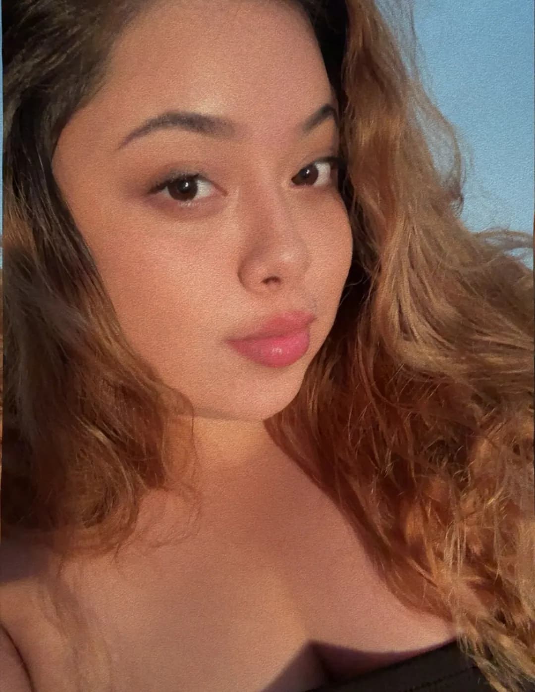 Samantha Garcia  image