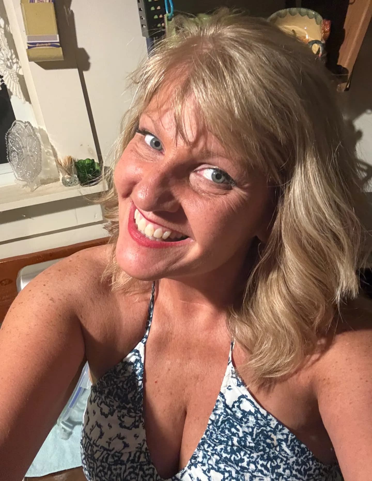 Kathy V image