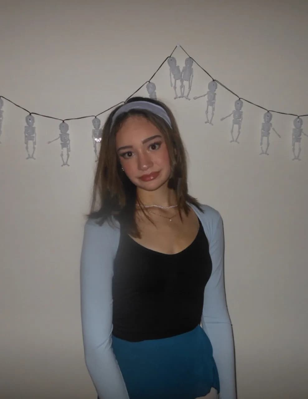 Emily Jones image