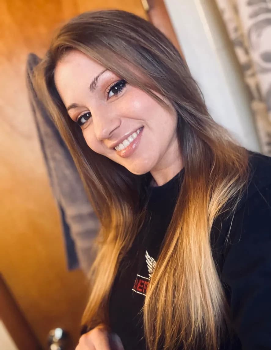 Courtney image
