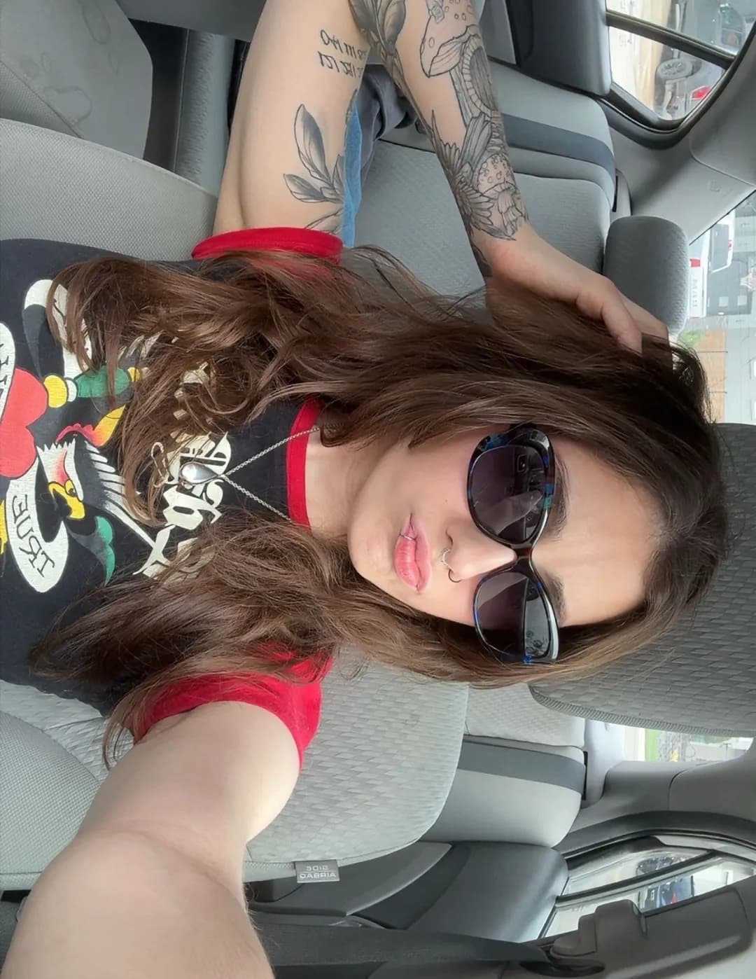 shylaouellette image