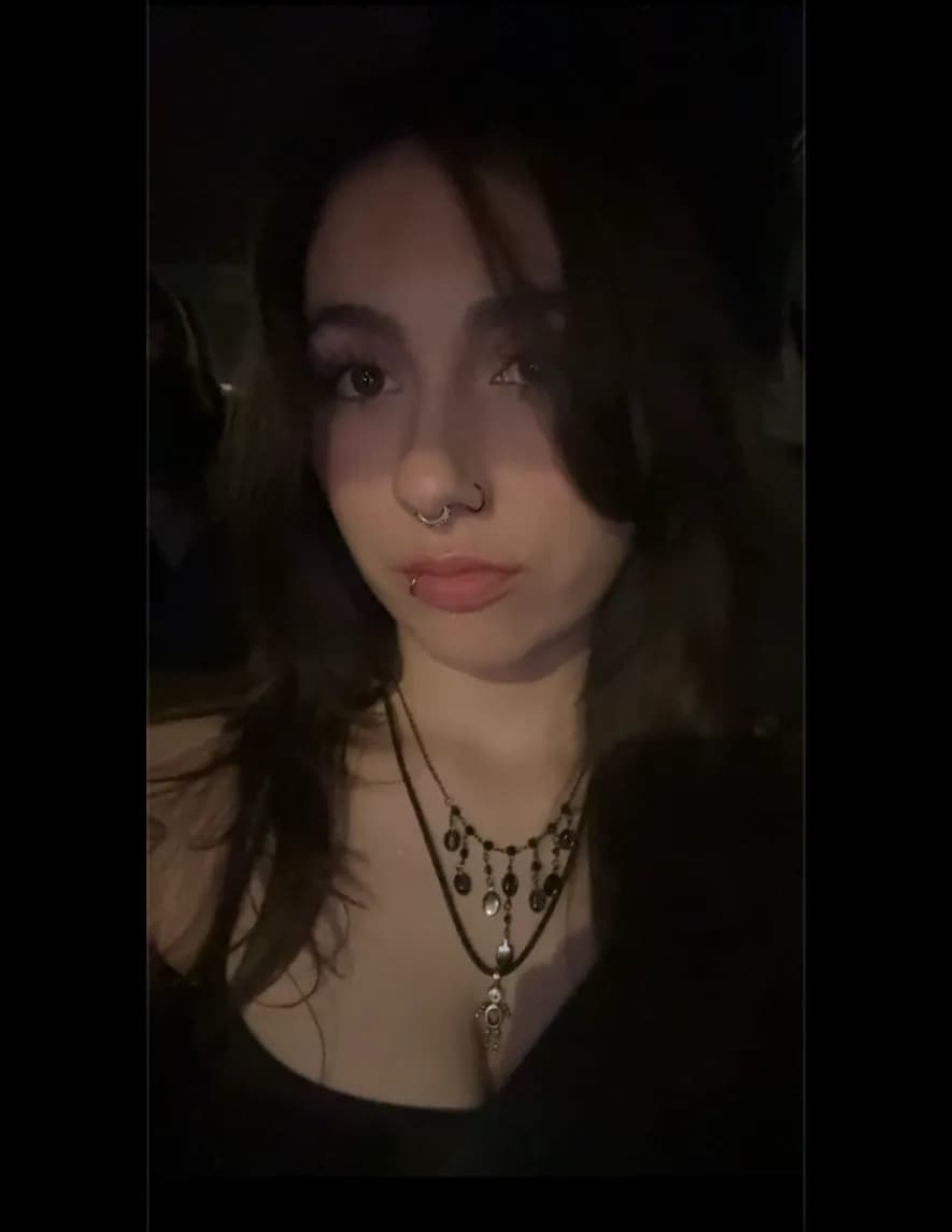 shylaouellette image