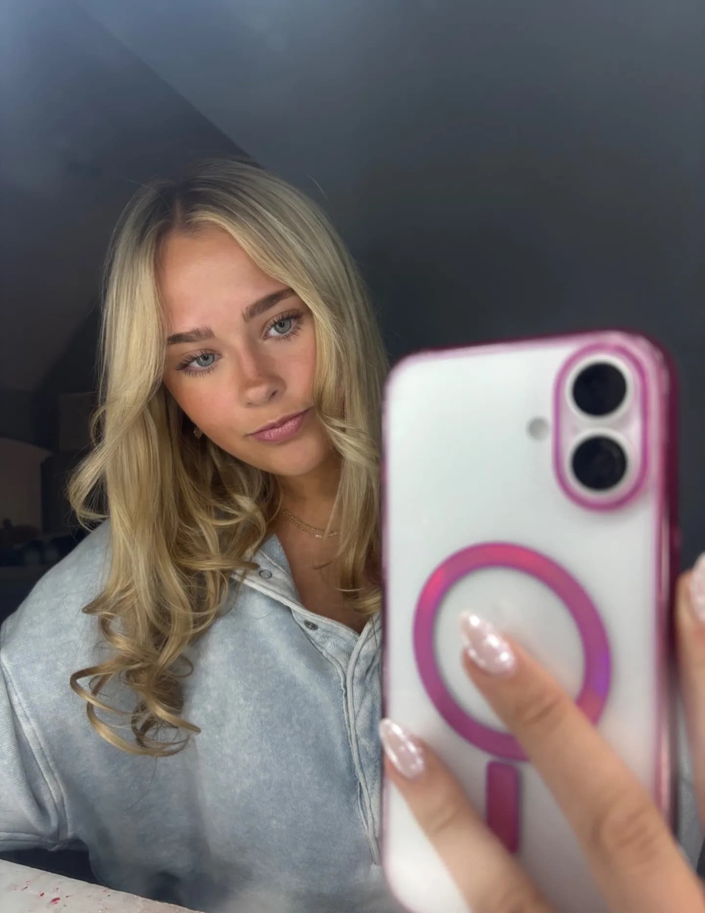 Avery Slater image