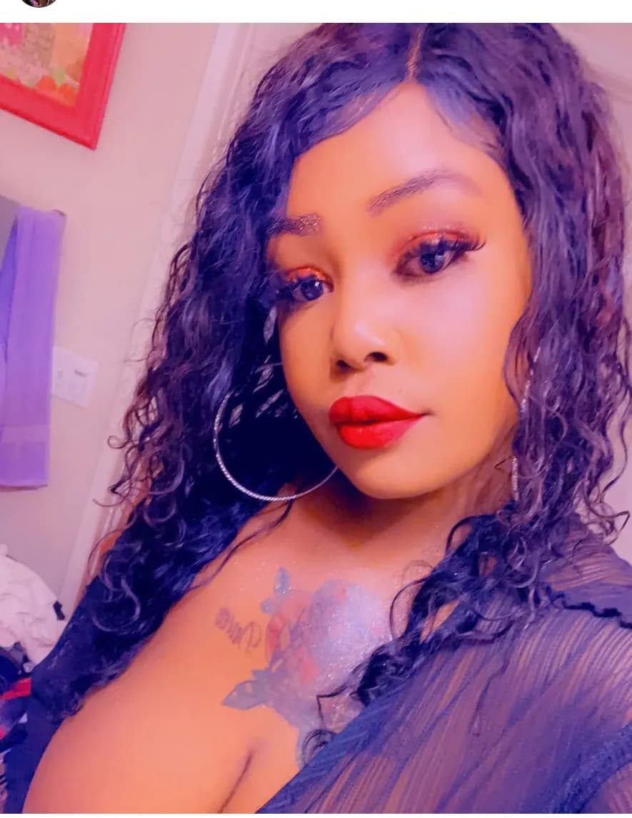 Pretty nikole image