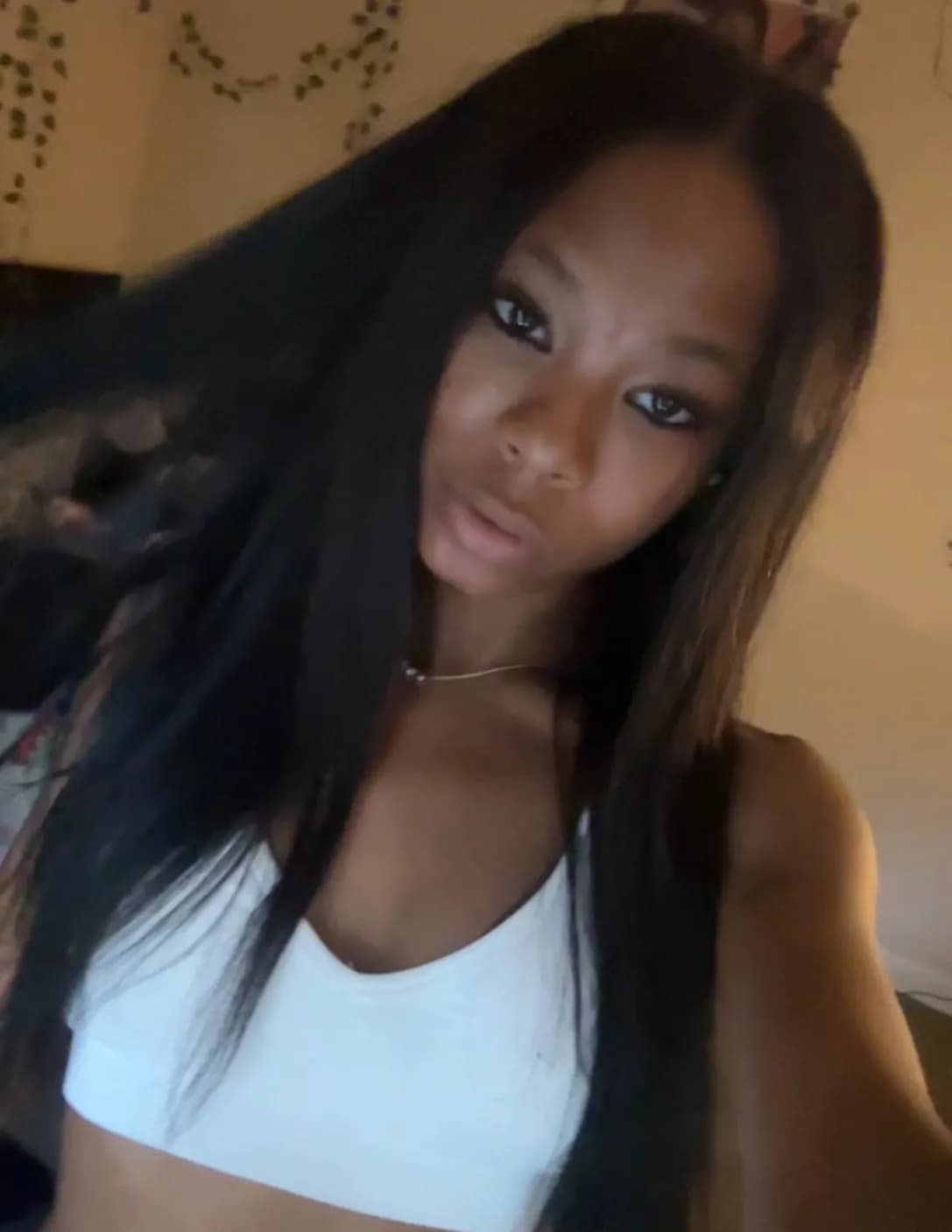 Chantella Young image