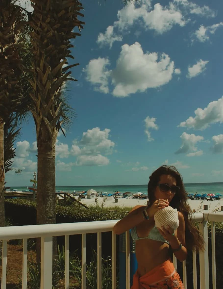 Isabella Garcia image
