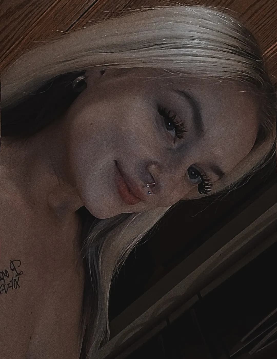 Ava Parker image