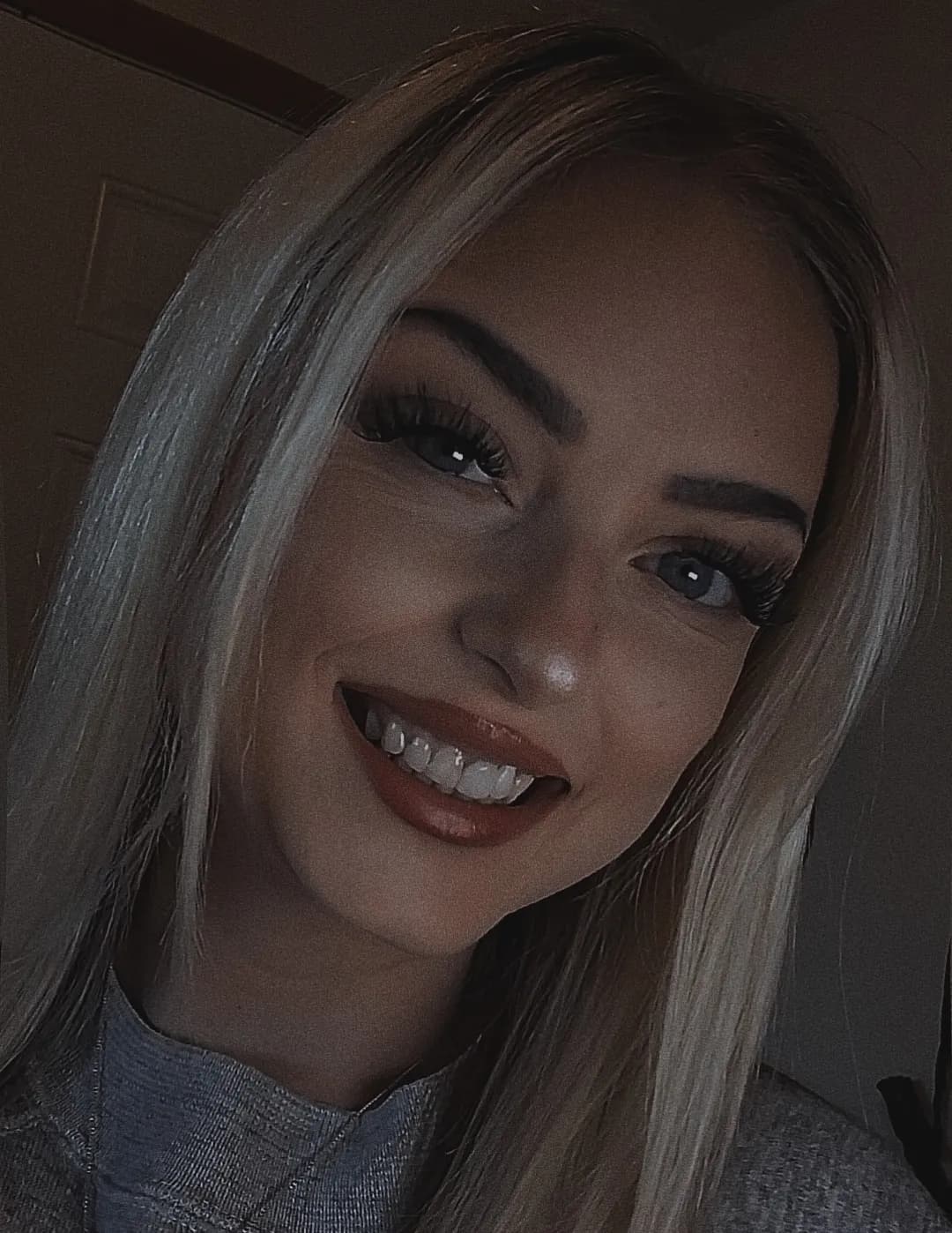 Ava Parker image