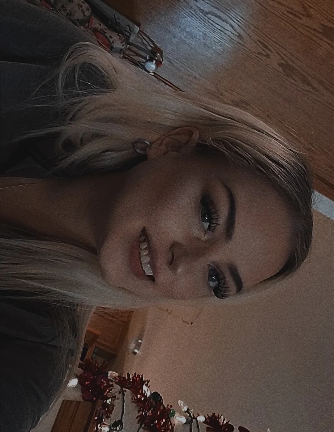 Ava Parker image