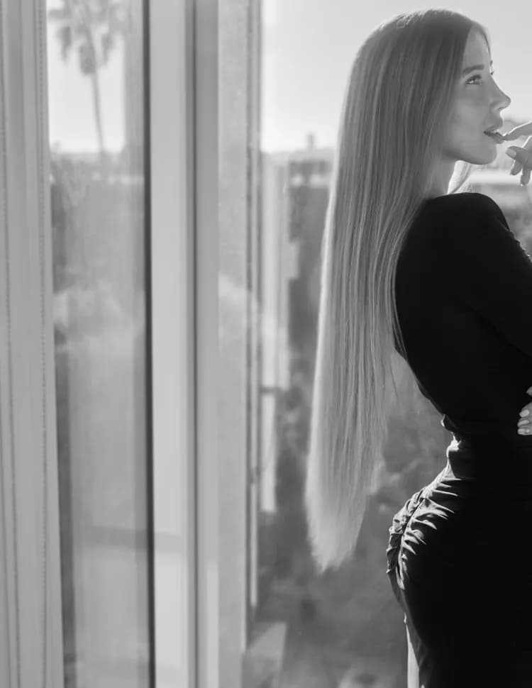 Marina Fox image