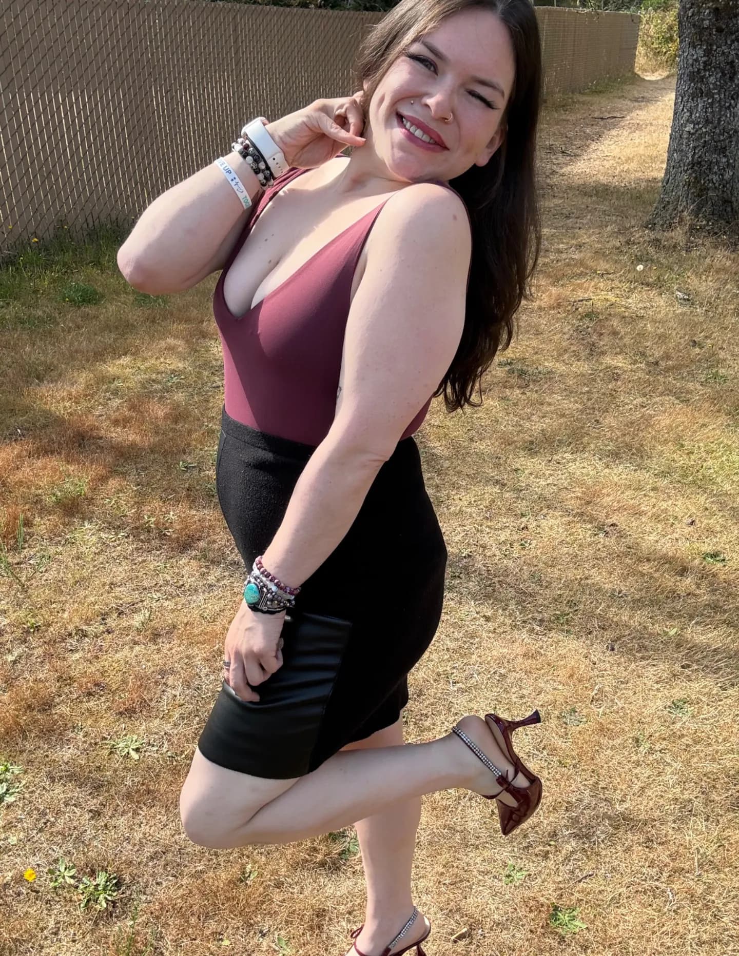 competitor QwzbY