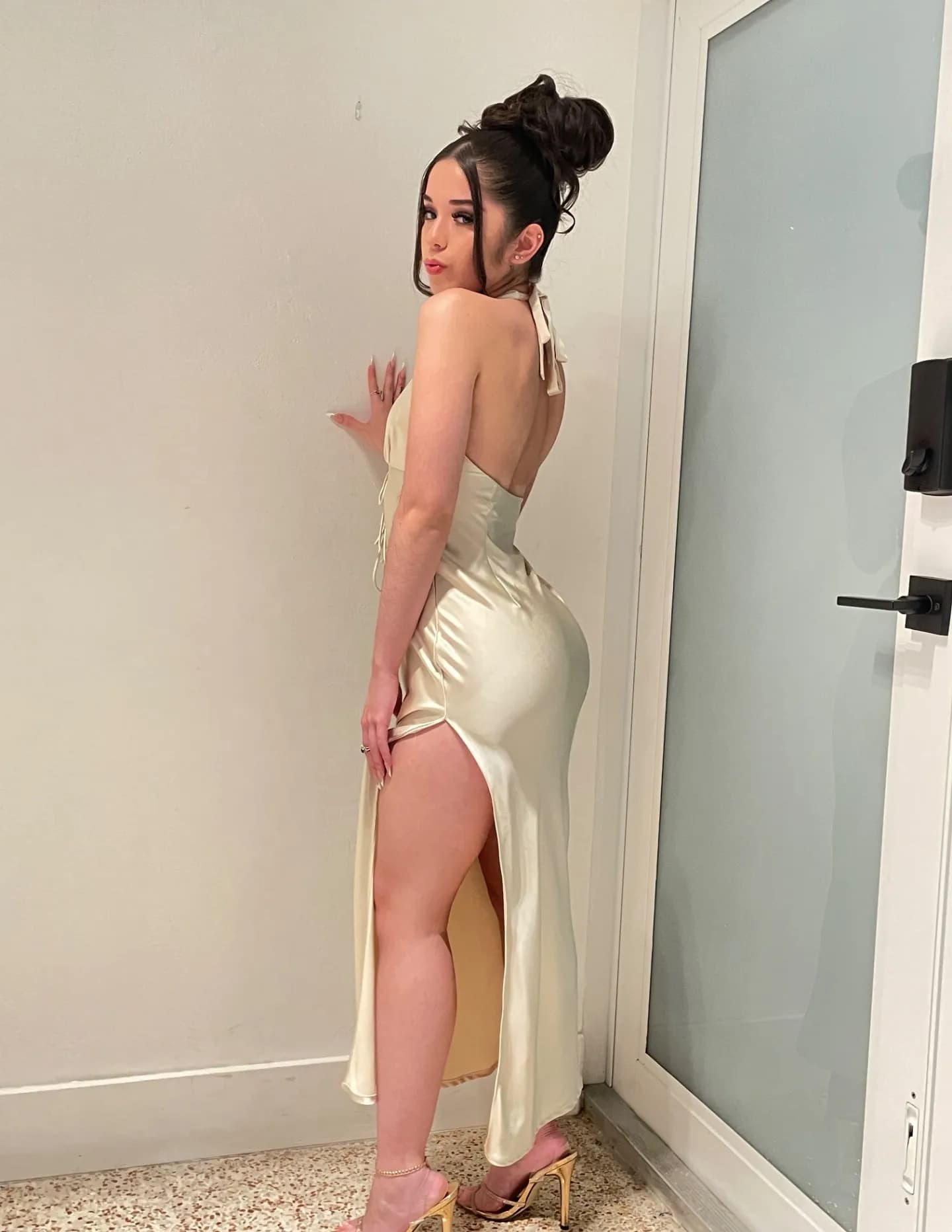 Sandy Angelina image